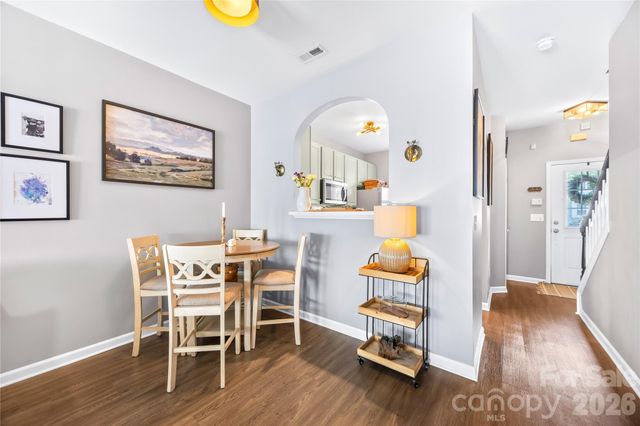 8456 Chaceview Court, Charlotte, NC 28269