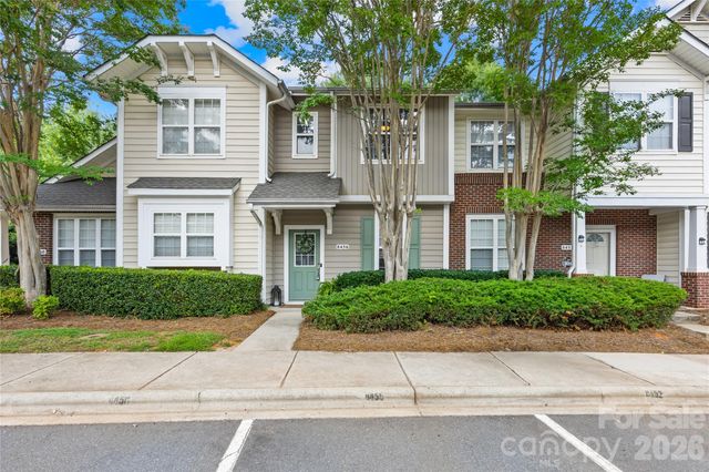 8456 Chaceview Court, Charlotte, NC 28269
