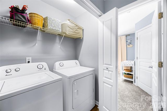 8456 Chaceview Court, Charlotte, NC 28269