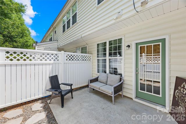8456 Chaceview Court, Charlotte, NC 28269
