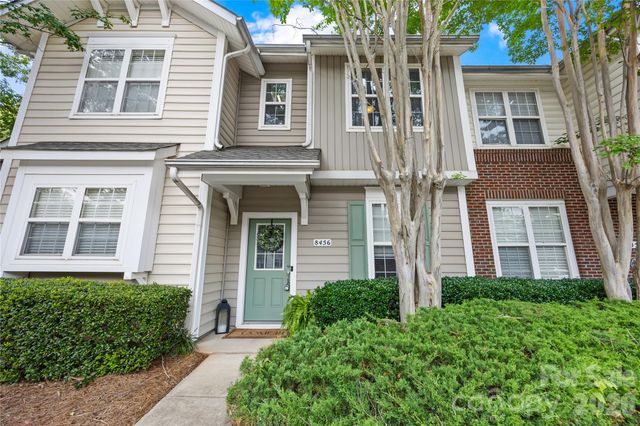 8456 Chaceview Court, Charlotte, NC 28269