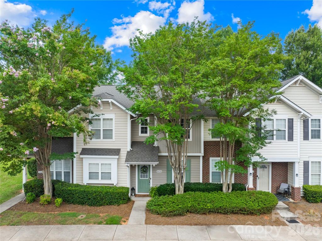 8456 Chaceview Court, Charlotte, NC 28269