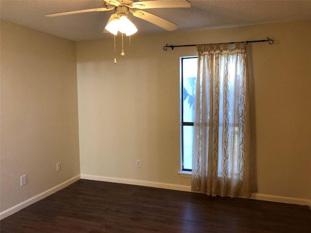 10053 Westpark Drive 324, Houston, TX 77042