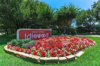 10053 Westpark Drive 324, Houston, TX 77042