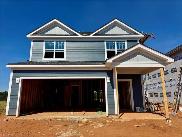 1715 Creekline Drive, Kernersville, NC 27284