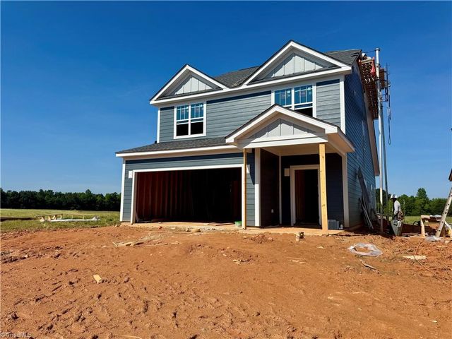 1715 Creekline Drive, Kernersville, NC 27284