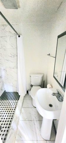 301 SE AVENUE B 2, Winter Haven, FL 33880