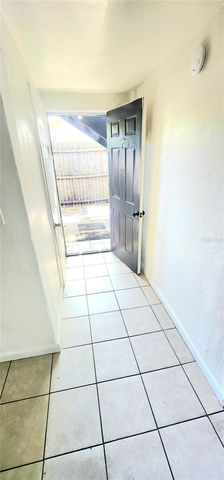 301 SE AVENUE B 2, Winter Haven, FL 33880