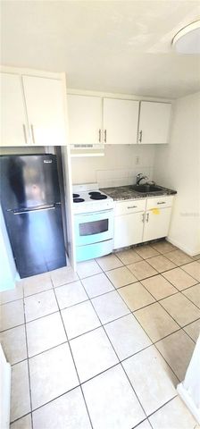 301 SE AVENUE B 2, Winter Haven, FL 33880