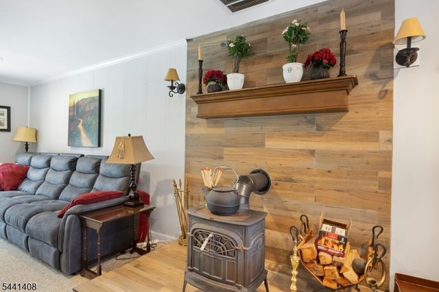 134 Marion Ct, Pompton Lakes Boro, NJ 07442