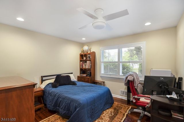 134 Marion Ct, Pompton Lakes Boro, NJ 07442