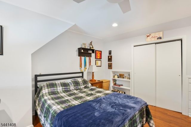 134 Marion Ct, Pompton Lakes Boro, NJ 07442