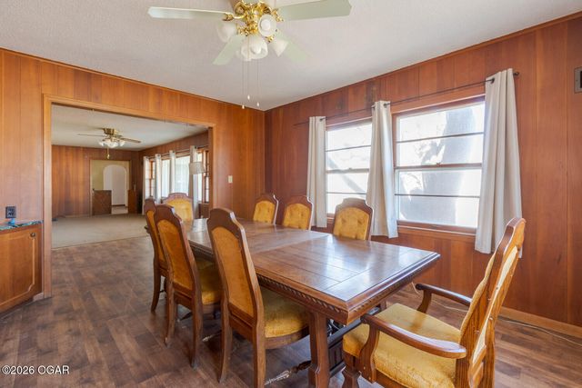 830 W Elm Street, Columbus, KS 66725