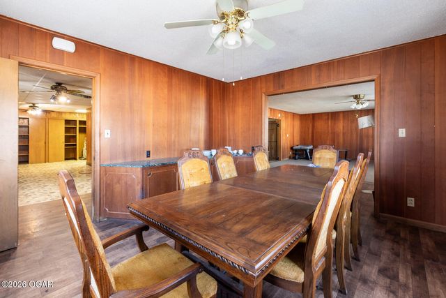 830 W Elm Street, Columbus, KS 66725