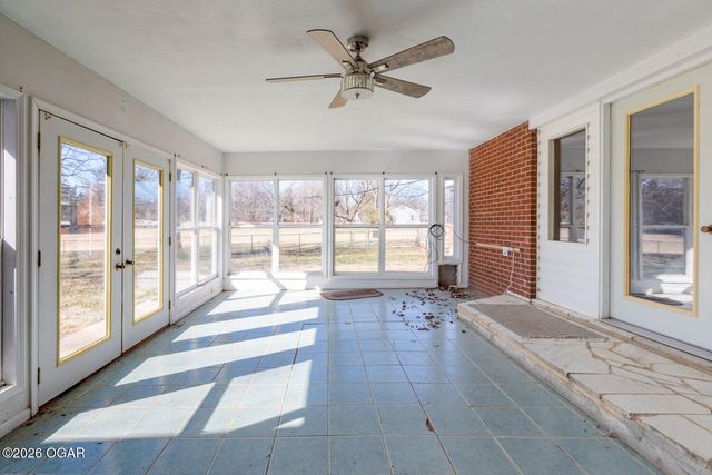 830 W Elm Street, Columbus, KS 66725