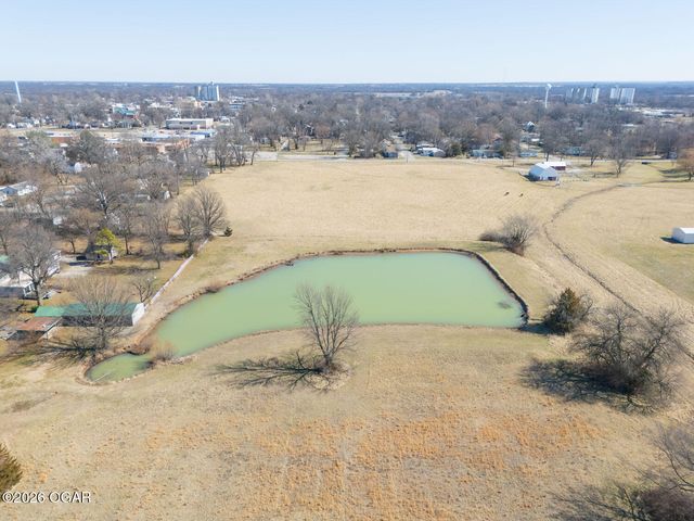 830 W Elm Street, Columbus, KS 66725