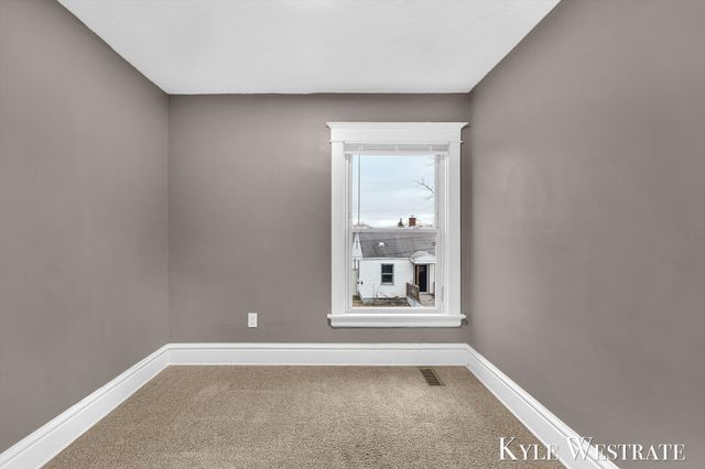 1340 Manwaring Place SE, Grand Rapids, MI 49507