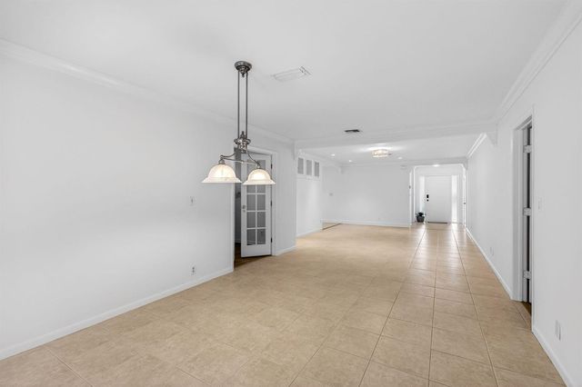 201 Del Rio Boulevard, Boca Raton, FL 33432