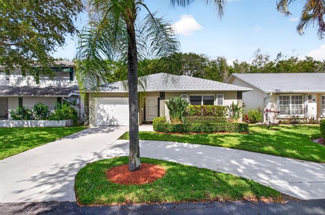 201 Del Rio Boulevard, Boca Raton, FL 33432