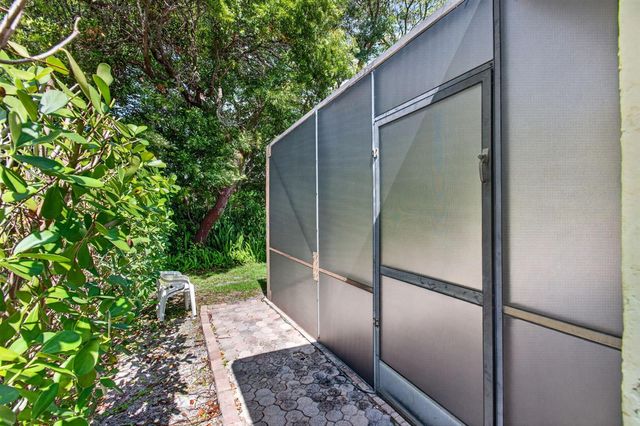 201 Del Rio Boulevard, Boca Raton, FL 33432