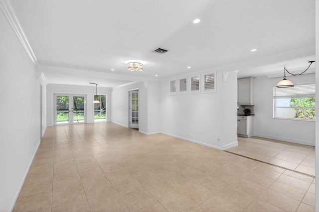 201 Del Rio Boulevard, Boca Raton, FL 33432
