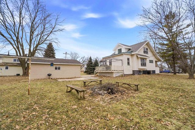 216 FOOTE STREET, Seymour, WI 54165