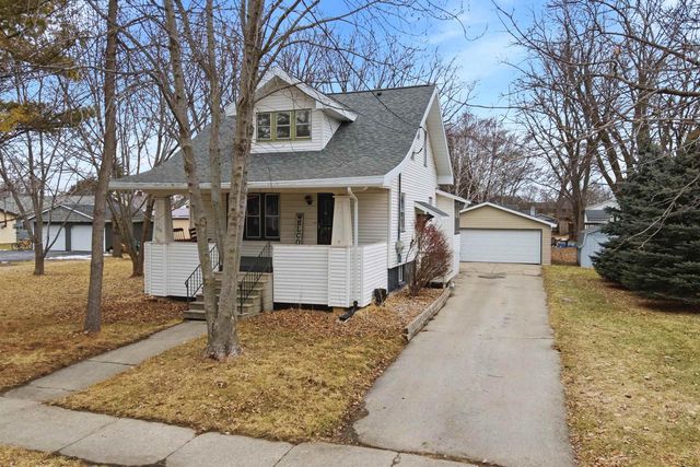 216 FOOTE STREET, Seymour, WI 54165