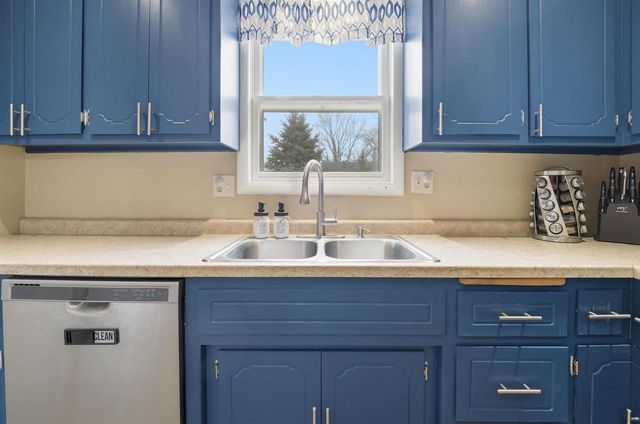 216 FOOTE STREET, Seymour, WI 54165