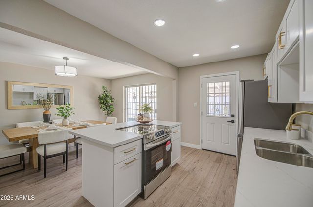 4750 N 39TH Drive, Phoenix, AZ 85019