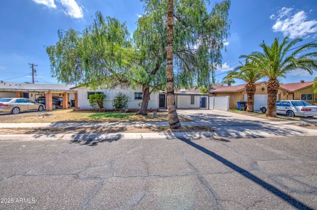 4750 N 39TH Drive, Phoenix, AZ 85019