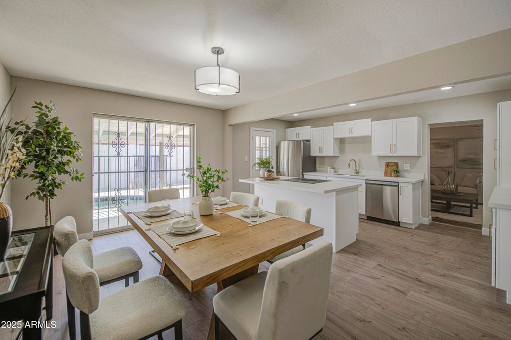 4750 N 39TH Drive, Phoenix, AZ 85019