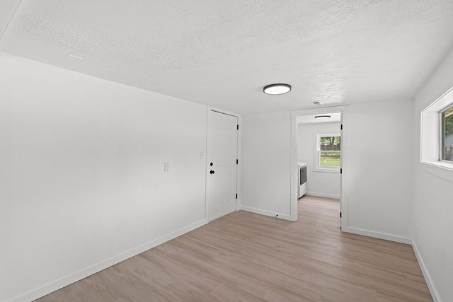 205 S Pine Street, Billings, MO 65610