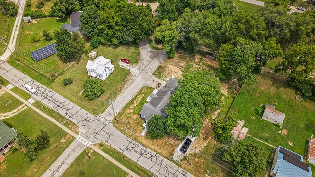205 S Pine Street, Billings, MO 65610