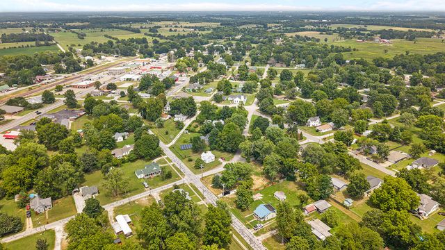 205 S Pine Street, Billings, MO 65610