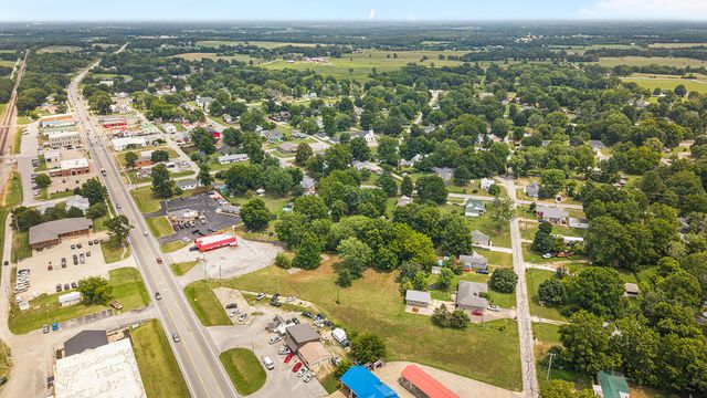 205 S Pine Street, Billings, MO 65610