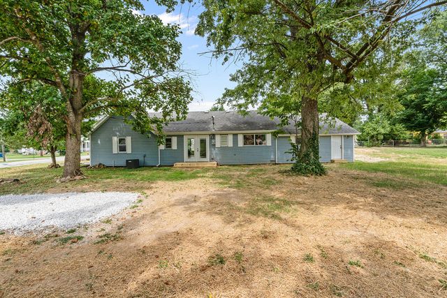 205 S Pine Street, Billings, MO 65610