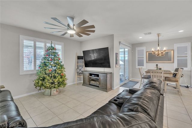 119 Mosso Niente Place, Henderson, NV 89011