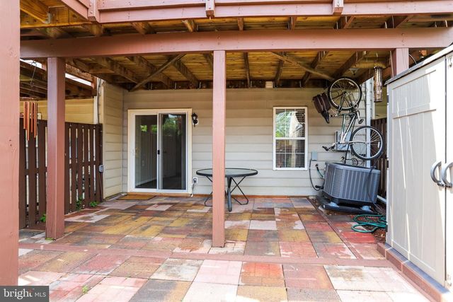 122 GOLDSWORTH TER SW, Leesburg, VA 20175
