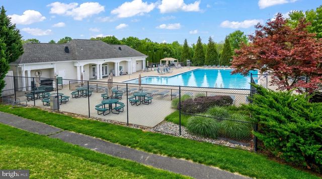 122 GOLDSWORTH TER SW, Leesburg, VA 20175