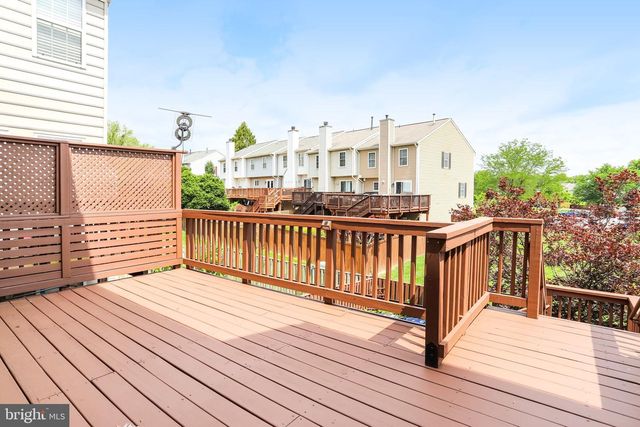 122 GOLDSWORTH TER SW, Leesburg, VA 20175