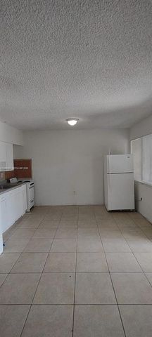 101 NW 29th Ave 3, Fort Lauderdale, FL 33311