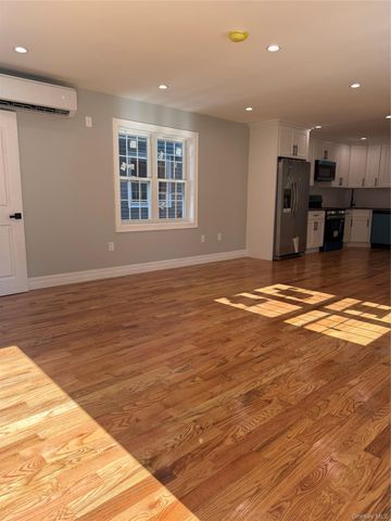 118-11 E LAKEVIEW BLVD, Queens Village, NY 11434