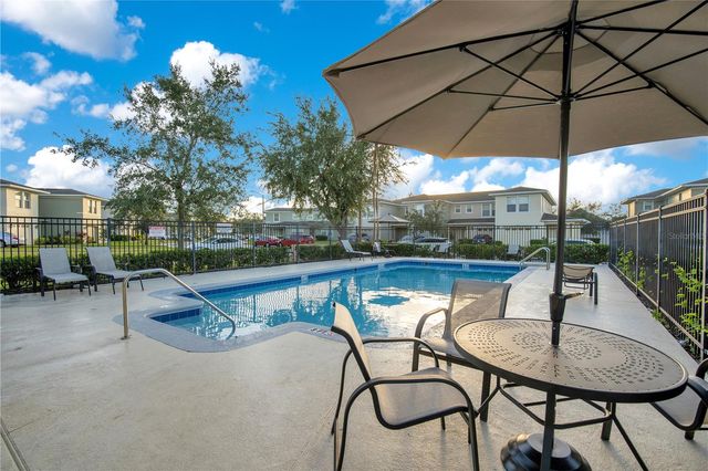2102 CYPRESS BAY BOULEVARD, Kissimmee, FL 34743