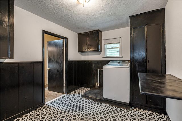 1219 Park Lane, Texas City, TX 77590