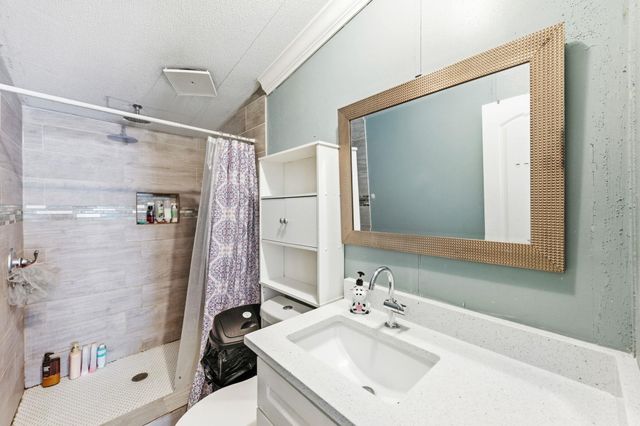 1485 Pettytown RD, Dale, TX 78616