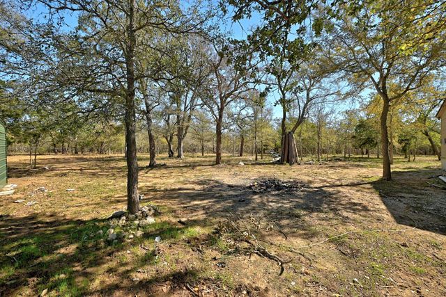 1485 Pettytown RD, Dale, TX 78616