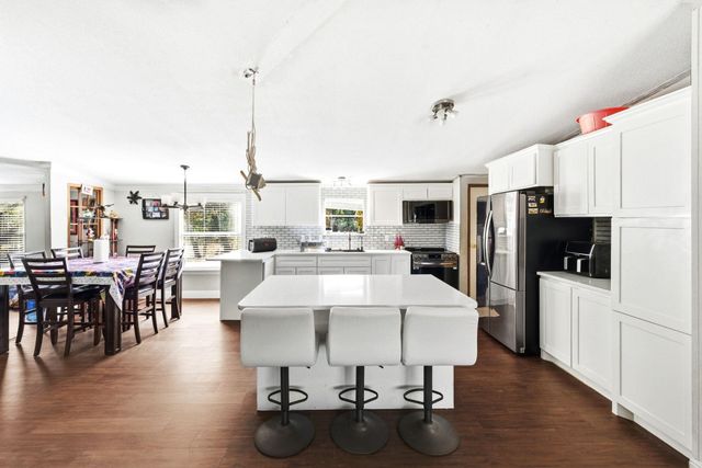 1485 Pettytown RD, Dale, TX 78616