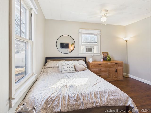 420 Oak Street, Sellersburg, IN 47172