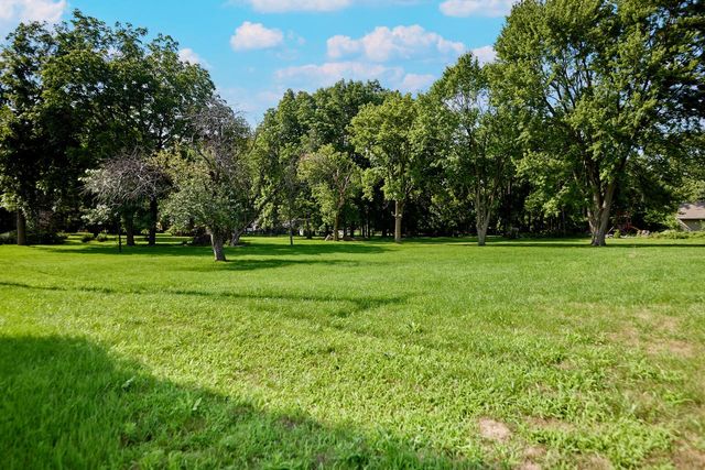 113 N 121st STREET, Wauwatosa, WI 53226