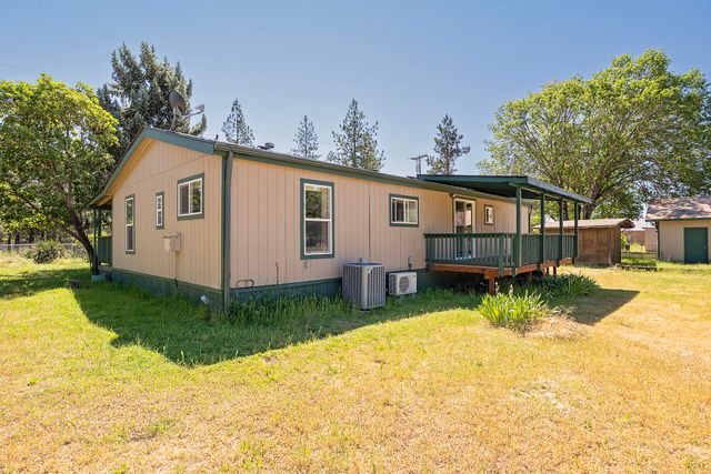 180 Daryl Lane, Eagle Point, OR 97524